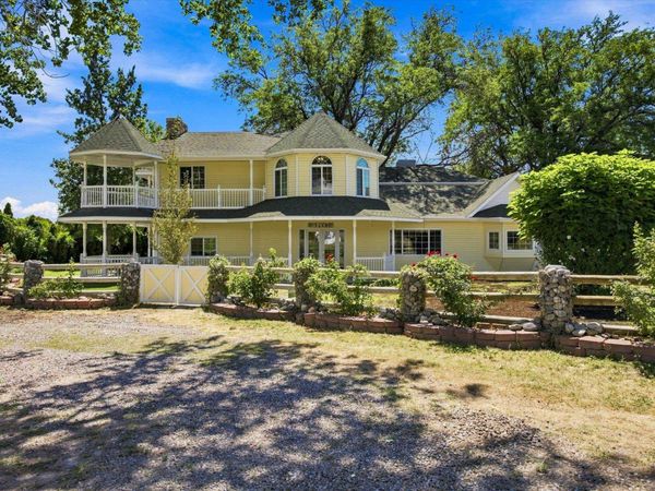 923 23 Road, Grand Junction, CO 81505