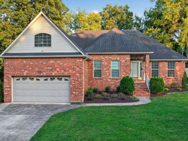 107 Cedar Forest Dr , Smyrna, TN 37167