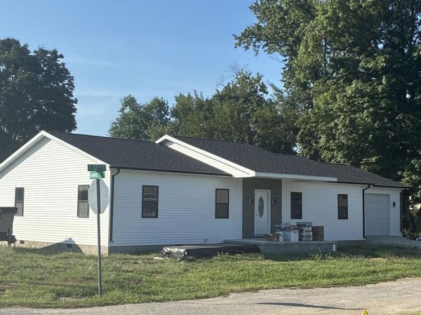 324 S 12th Street, Vincennes, IN 47591