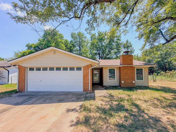 1819 Quail Run , Muskogee, OK 74403