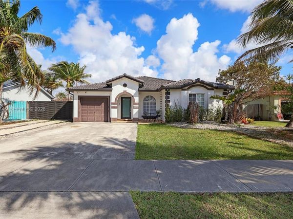 12633 SW 224th St, Miami, FL 33170