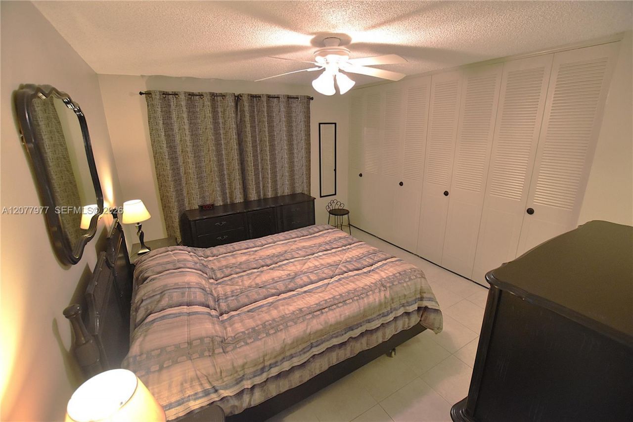 2971 Crosley Dr W, Unit F, West Palm Beach, FL 33415 Photo