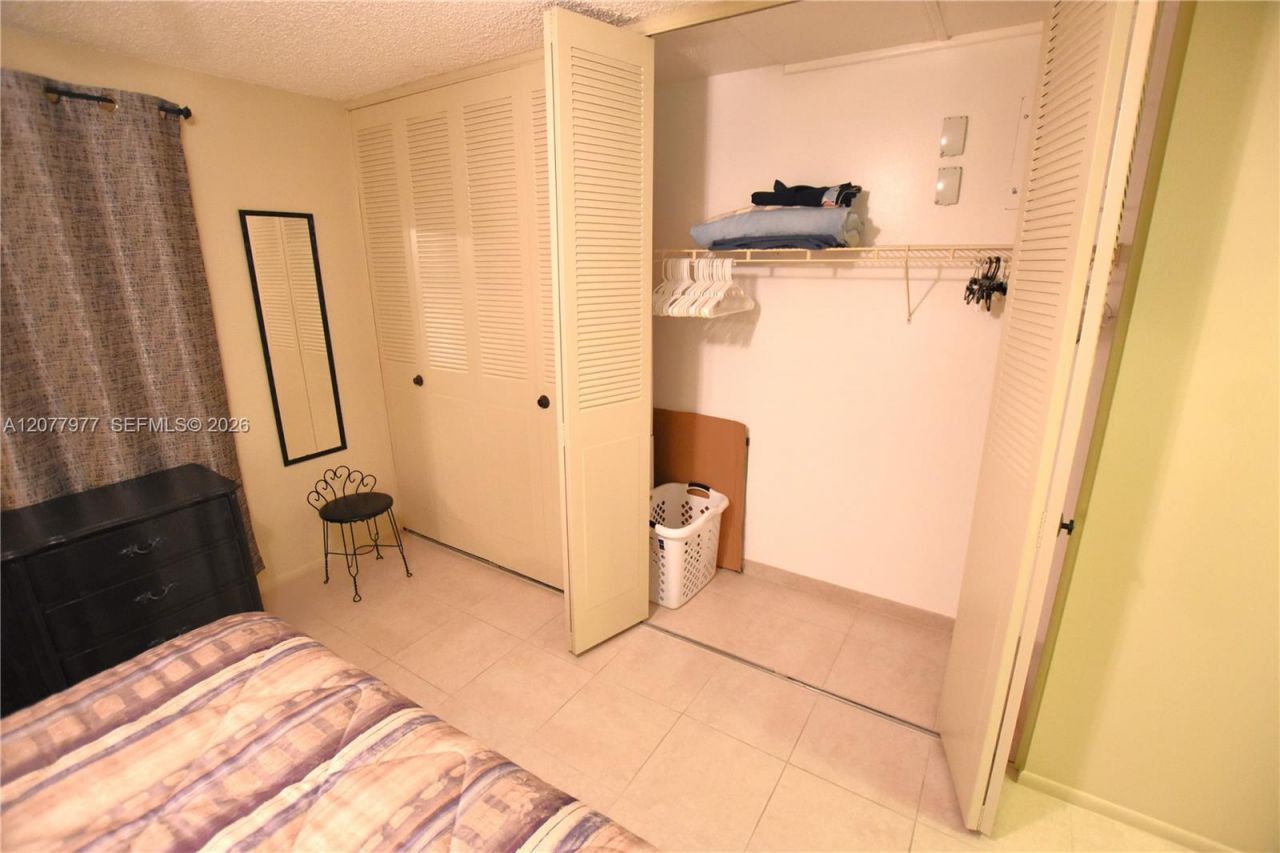 2971 Crosley Dr W, Unit F, West Palm Beach, FL 33415 Photo