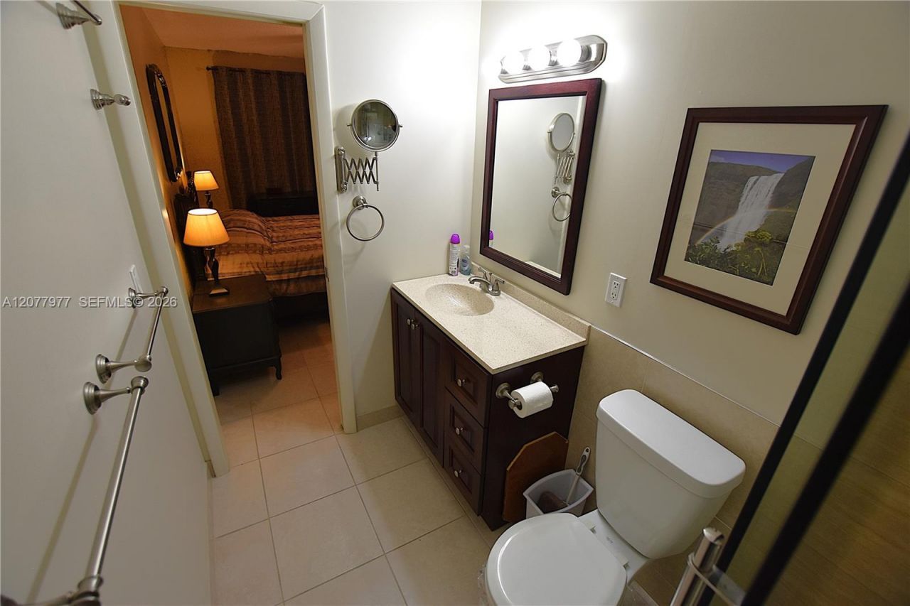 2971 Crosley Dr W, Unit F, West Palm Beach, FL 33415 Photo