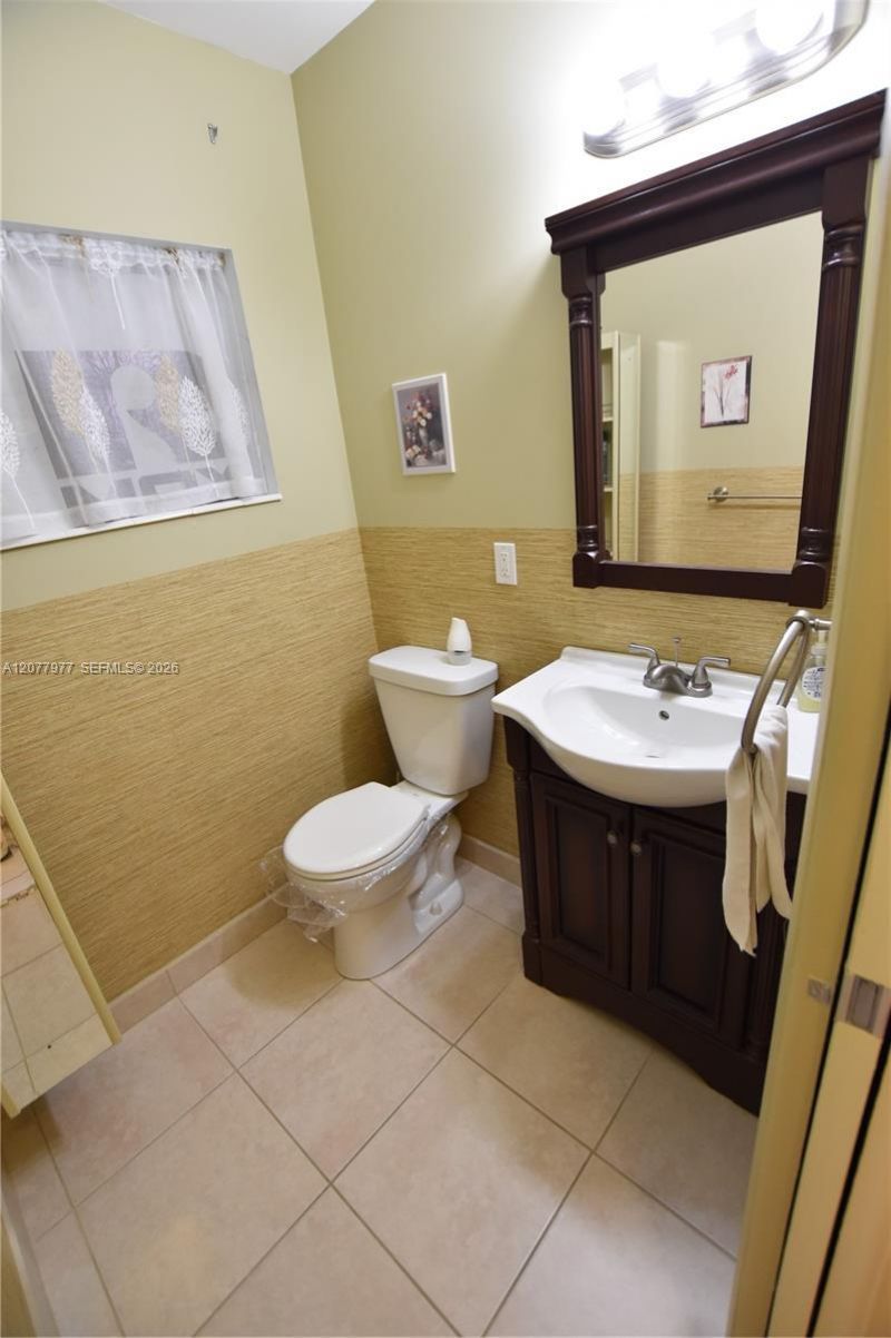 2971 Crosley Dr W, Unit F, West Palm Beach, FL 33415 Photo