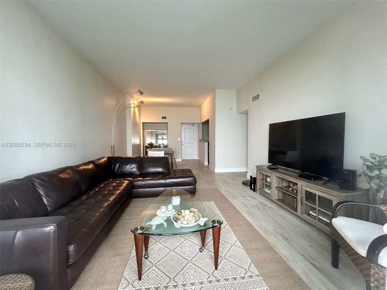 100 Bayview Dr , Unit PH08, Sunny Isles Beach, FL 33160 Photo