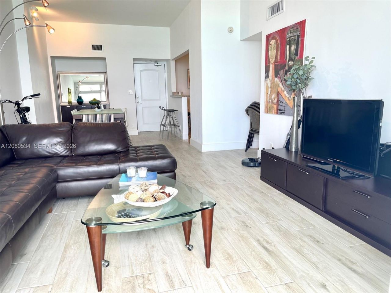 100 Bayview Dr , Unit PH08, Sunny Isles Beach, FL 33160 Photo