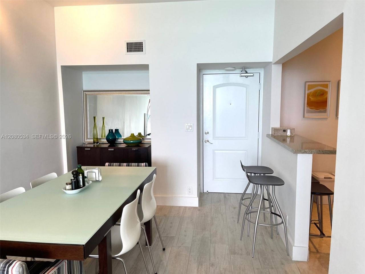 100 Bayview Dr , Unit PH08, Sunny Isles Beach, FL 33160 Photo