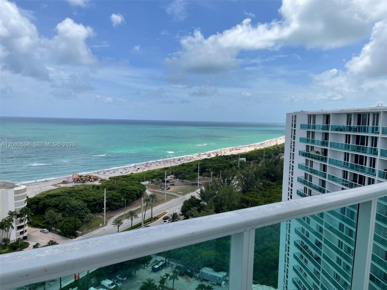 100 Bayview Dr , Unit PH08, Sunny Isles Beach, FL 33160 Photo
