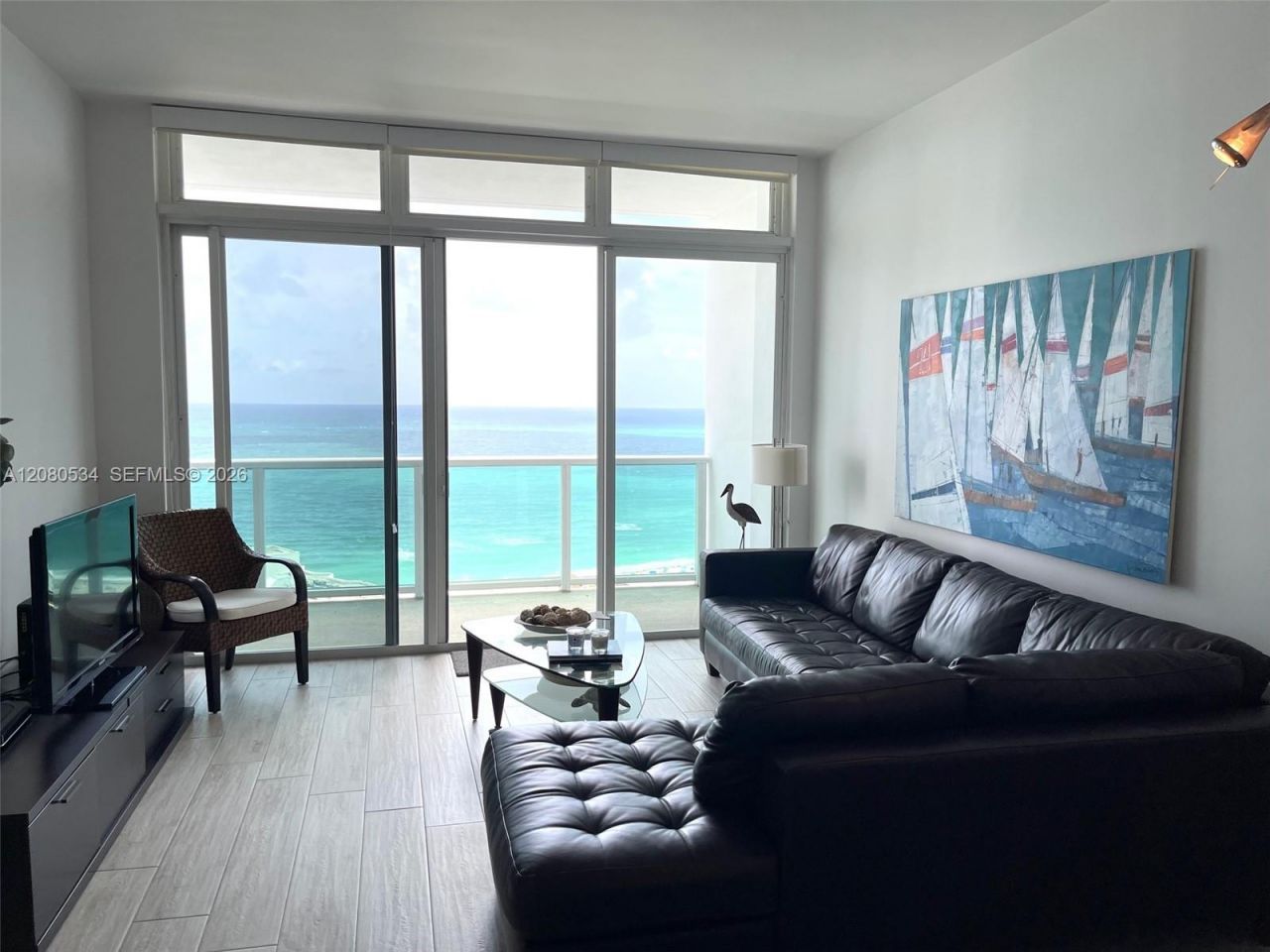 100 Bayview Dr , Unit PH08, Sunny Isles Beach, FL 33160 Photo