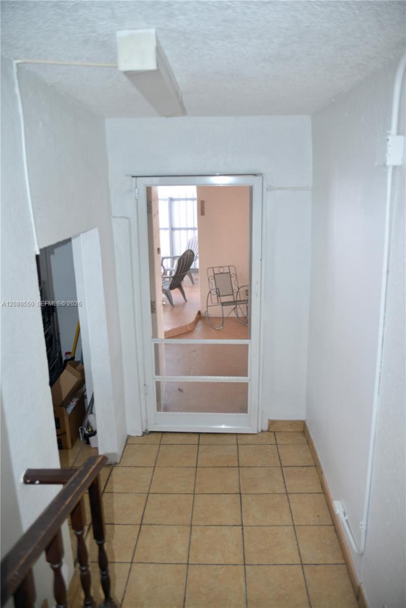 991 E 47th St, Hialeah, FL 33013 Photo