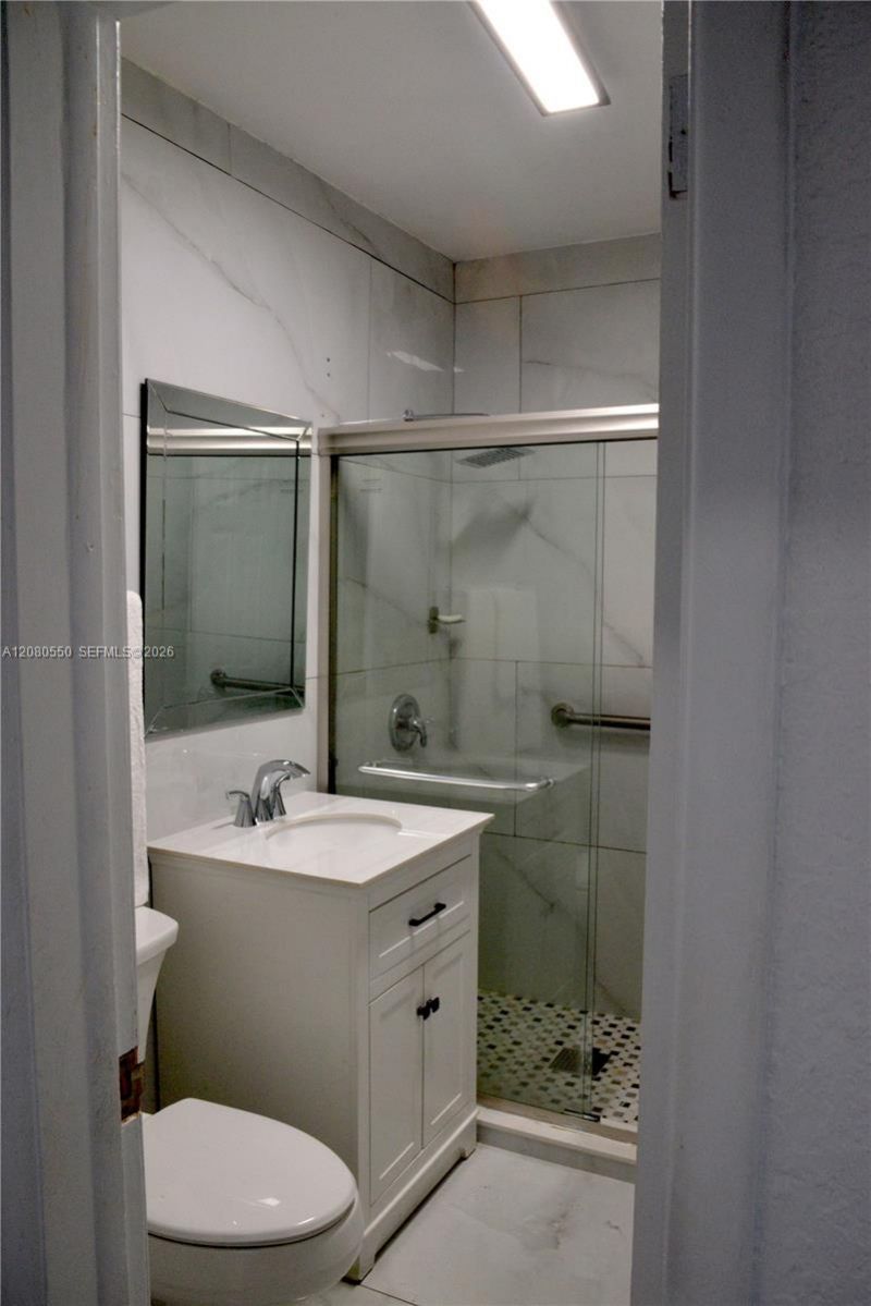 991 E 47th St, Hialeah, FL 33013 Photo