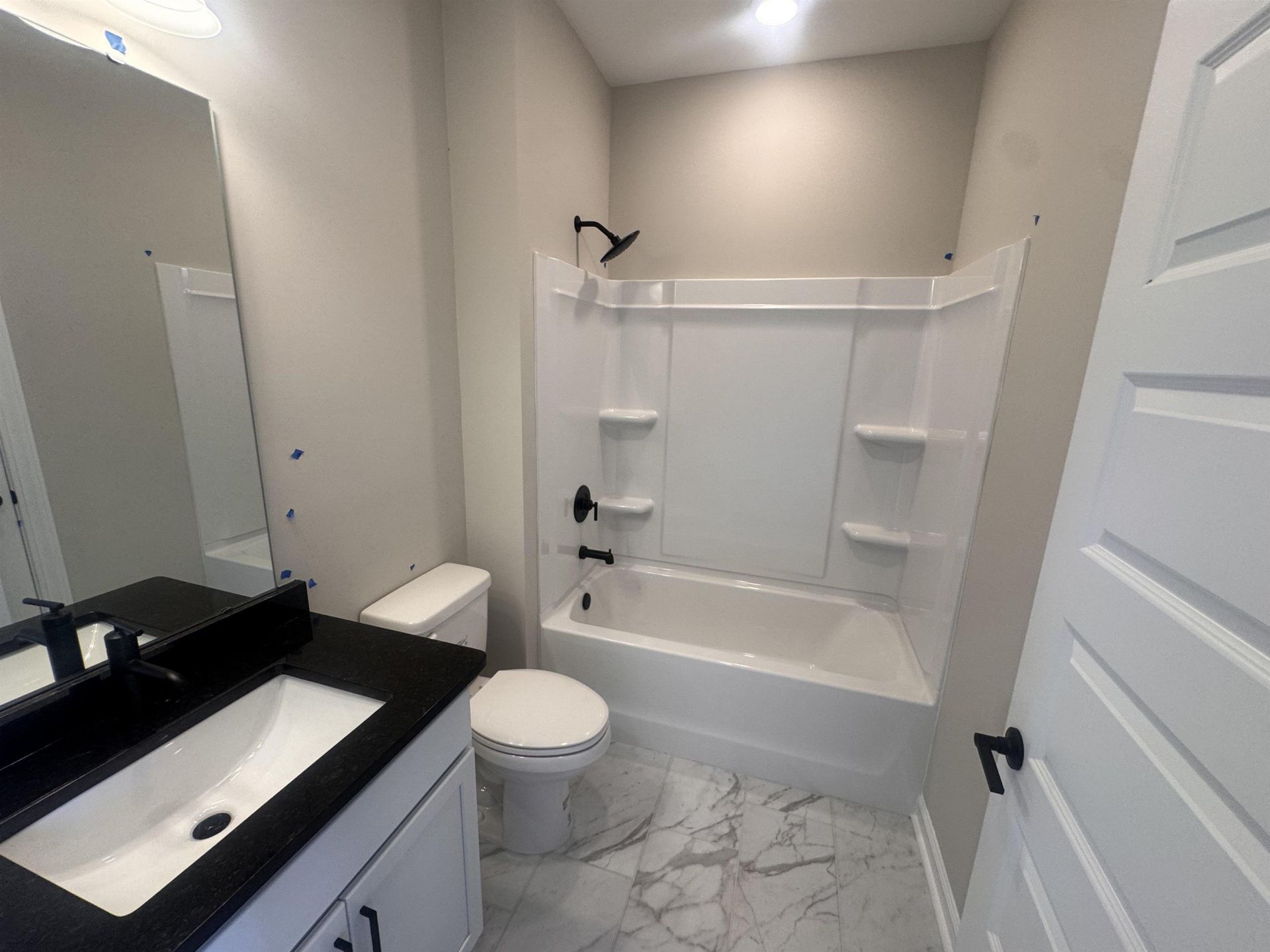 453 Starlit Way Photo 3