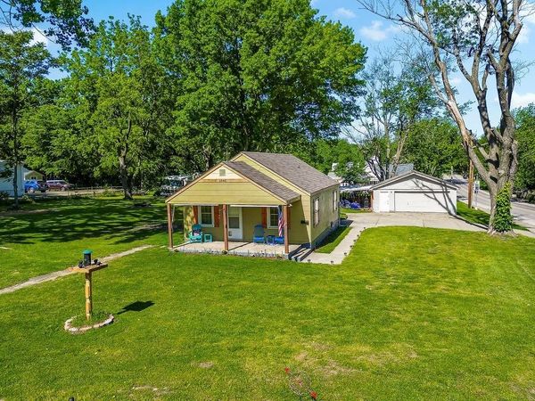 1540 N Noland Road, Independence, MO 64050