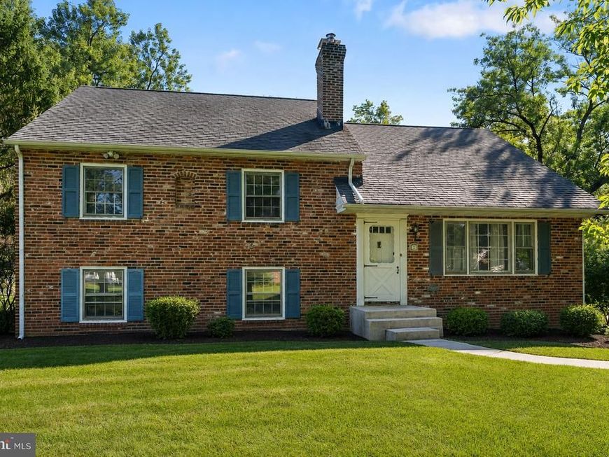 6 Clover Lane , Malvern, PA 19355 Main Photo