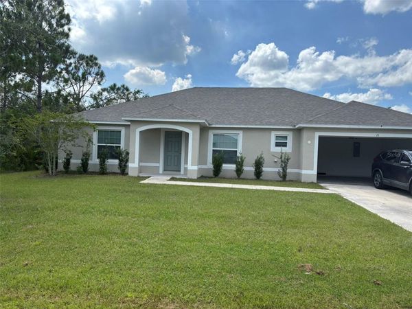 15 LAMOYNE LANE, PALM COAST, FL 32137