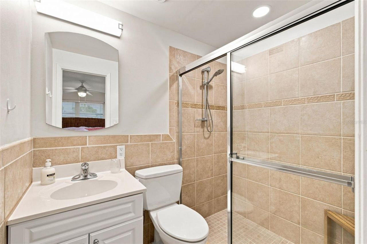 3868 Catalina Drive , Bradenton, FL 34210 Photo