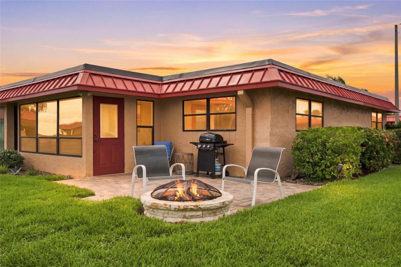 3868 Catalina Drive , Bradenton, FL 34210 Photo