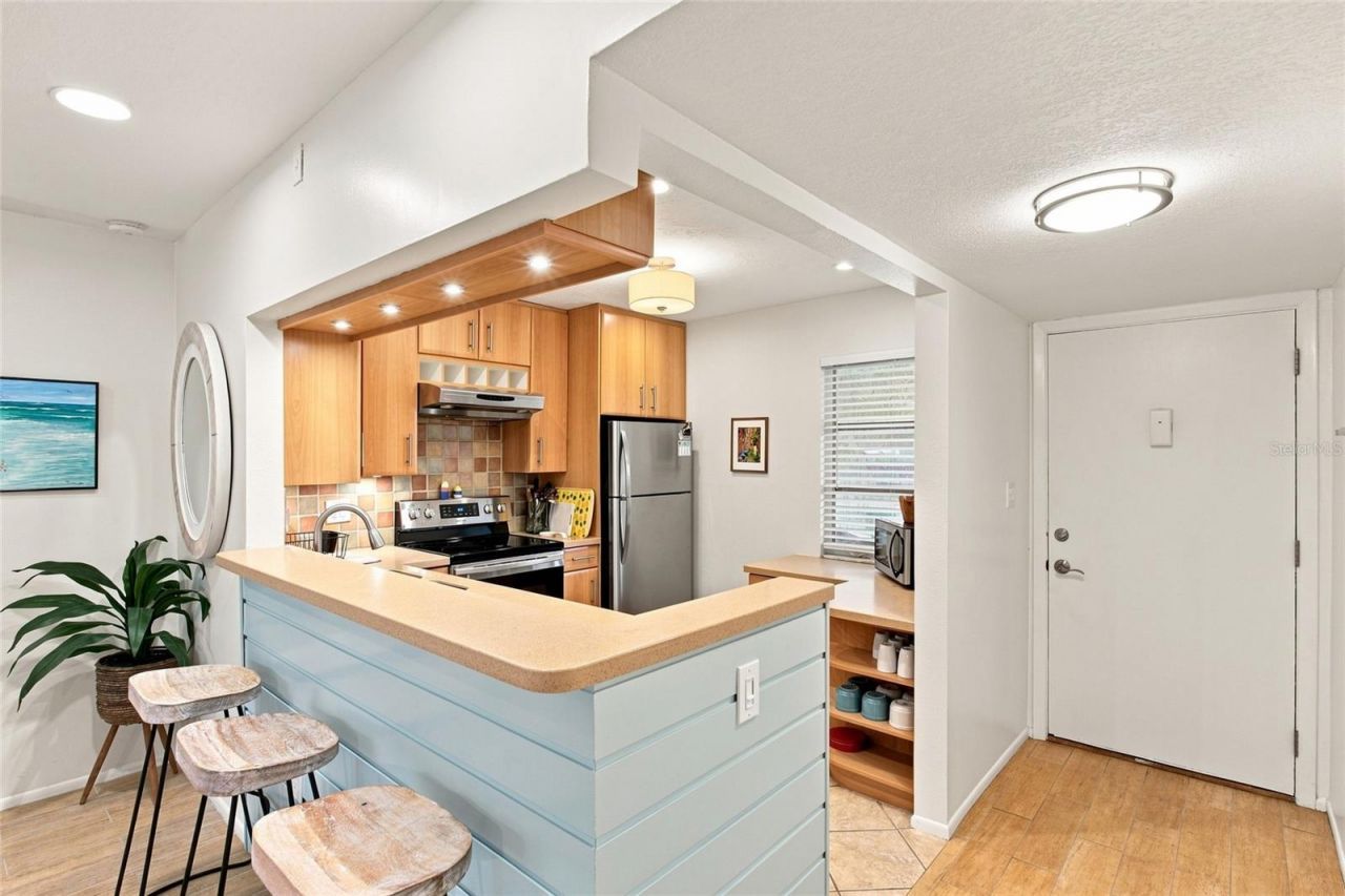 3868 Catalina Drive , Bradenton, FL 34210 Photo