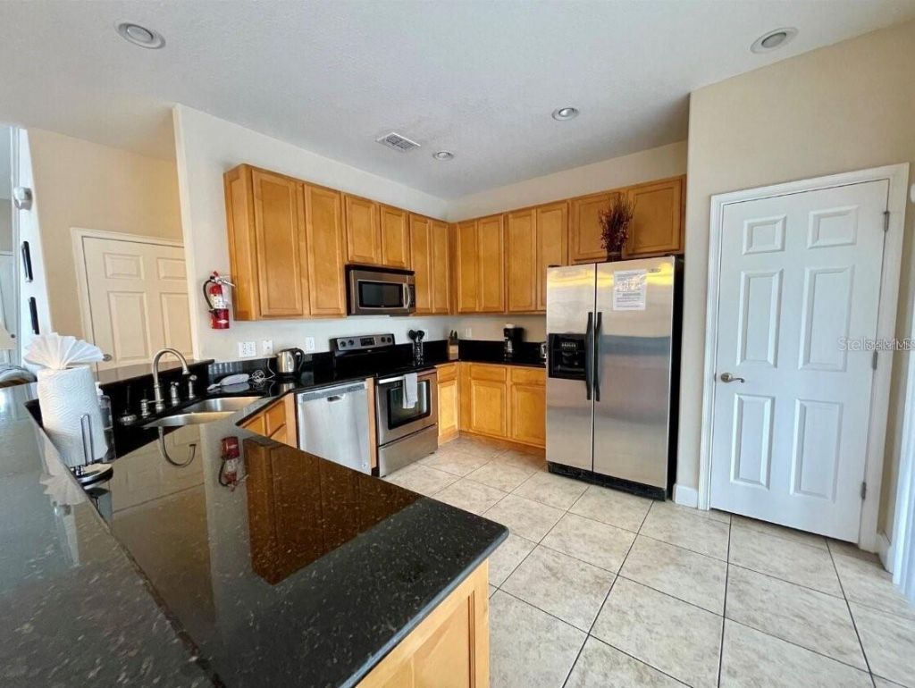 2185 Victoria Drive, Davenport, FL 33837 Photo