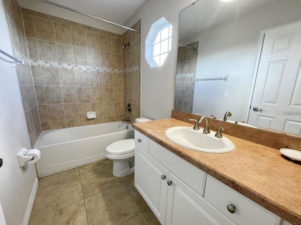 2185 Victoria Drive, Davenport, FL 33837 Photo
