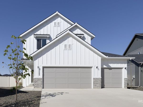 7410 W Newtown Dr, Eagle, ID 83616