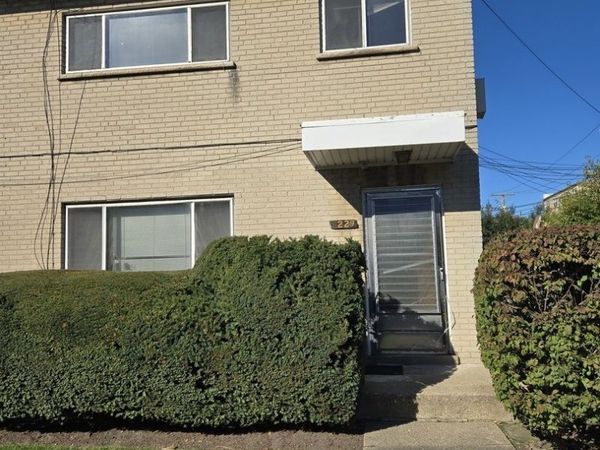 7229 N CAMPBELL Avenue , Chicago, IL 60645