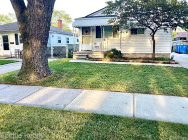 5627 Clippert Street, Dearborn Heights, Mi 48125