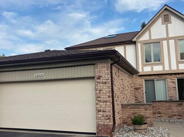 49370 Mayflower Court , Unit 55, Shelby Township, Mi 48315