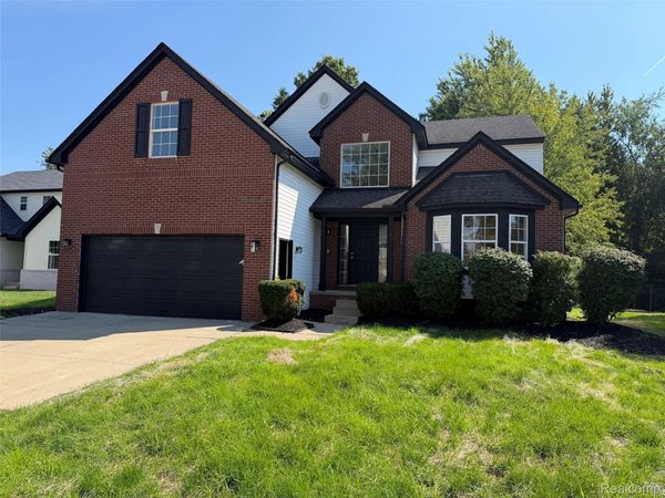 7137 Cambridge Drive, Romulus, Mi 48174