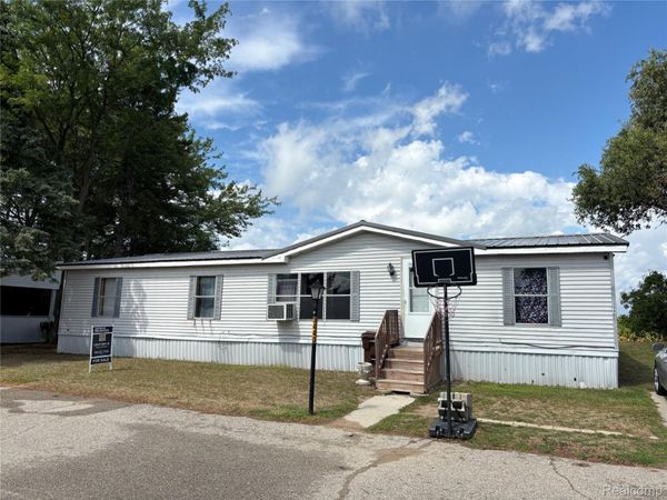3440 Scotland Circle, Pine River Township, Mi 48801