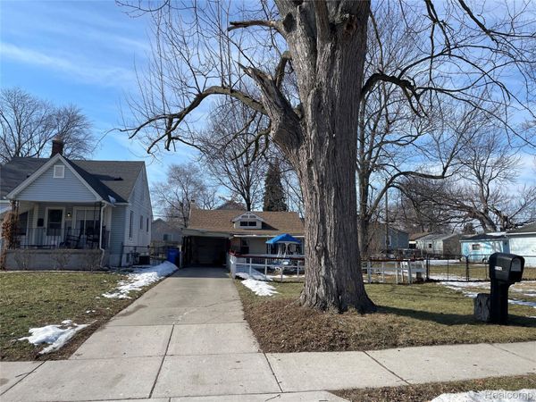 26521 BARRINGTON , Madison Heights, Mi 48071
