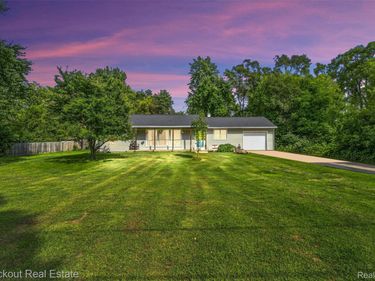 1920 E Chippewa River Road, Homer Township, Mi 48640