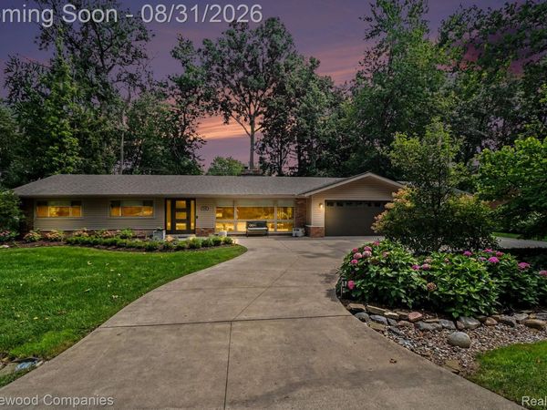 3144 Upton Drive , Troy, Mi 48084
