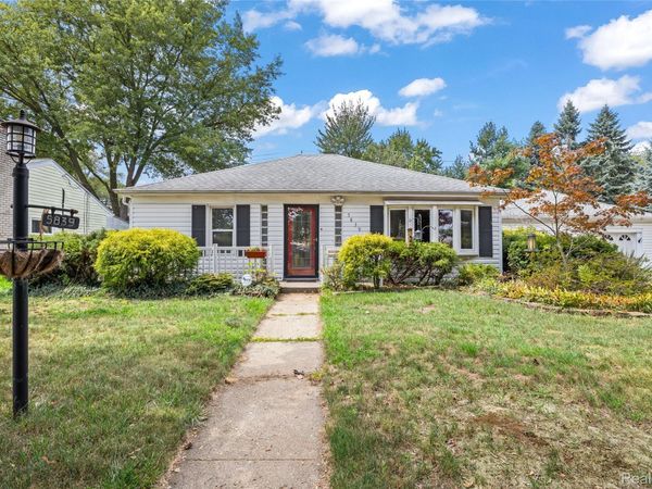 5839 Yale Street , Westland, Mi 48185