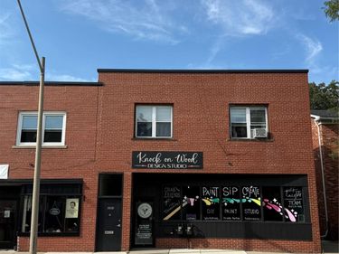 1790 Oak Street , Wyandotte, Mi 48192