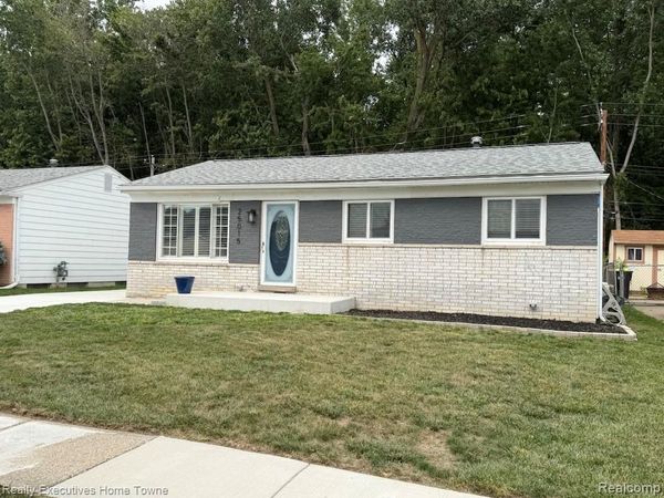 25015 Orchid Street, Harrison Township, Mi 48045