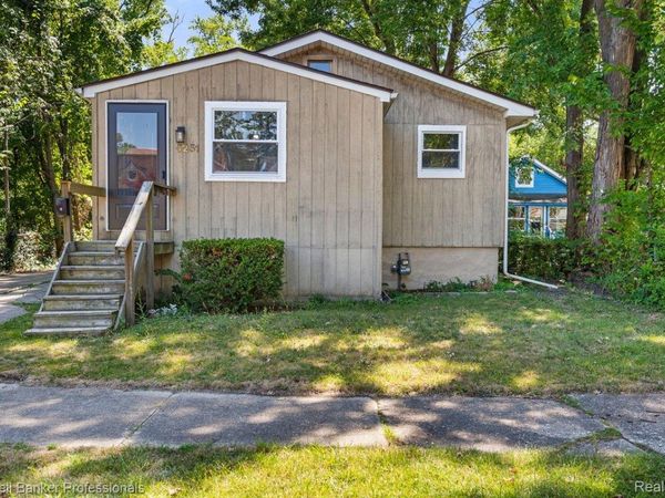5251 Gateshead Street , Detroit, Mi 48236