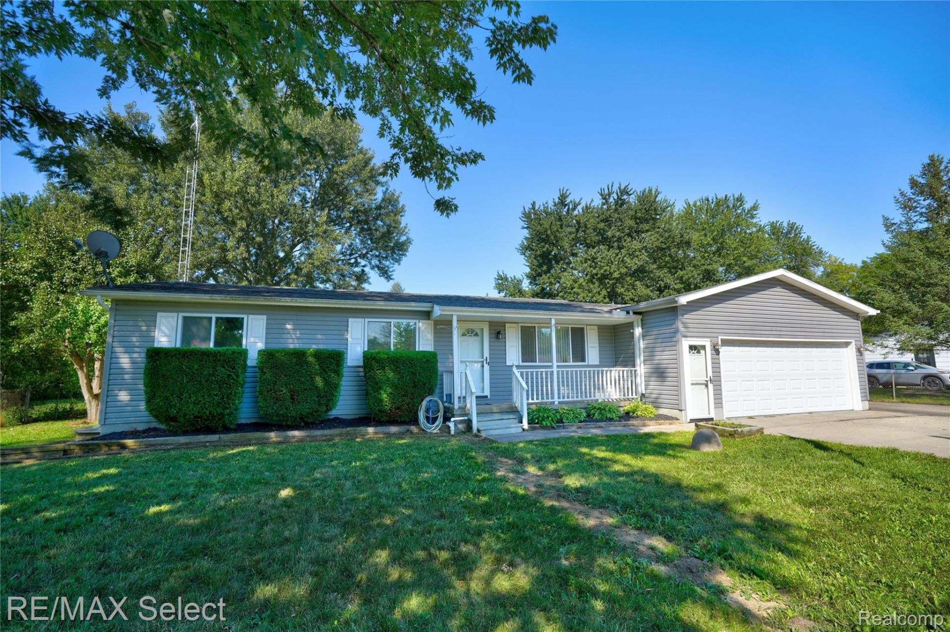 2122 Hillsdale Drive, Davison Township, Mi 48423 Main Photo