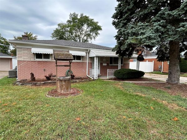 31263 Hayes Road , Warren, Mi 48088