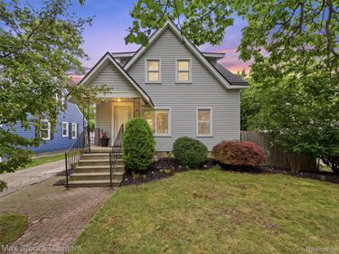 1216 W Windemere Avenue , Royal Oak, Mi 48073