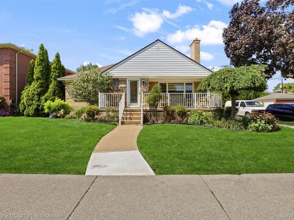 6151 Oakman Boulevard, Dearborn, Mi 48126