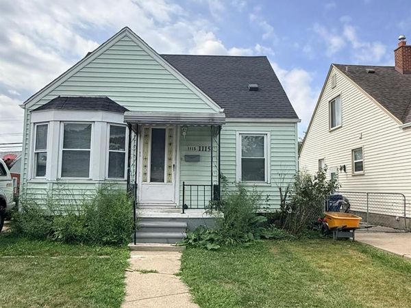 1115 Mill Street, Lincoln Park, Mi 48146