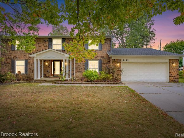 5439 DEERFIELD VILLAGE DRIVE, West Bloomfield Township, Mi 48322
