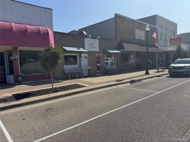 209 E Railway Street , Coleman, Mi 48618