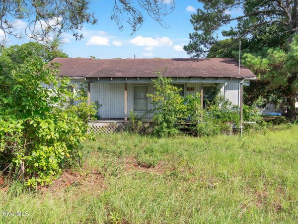 7232 Beach Drive SW, Ocean Isle Beach, NC 28469