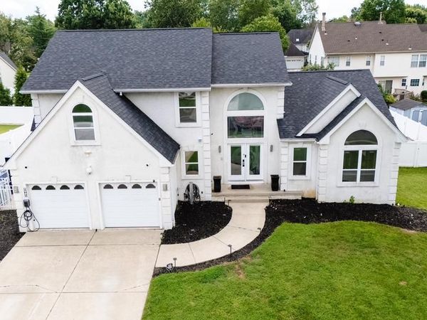 102 SMETHWYCKE DRIVE, CINNAMINSON, NJ 08077
