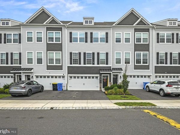 9 AUTUMN PARK BOULEVARD, MEDFORD, NJ 08055