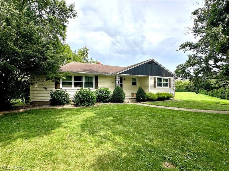 314 E Center Street, Smithville, OH 44677 Photo 2