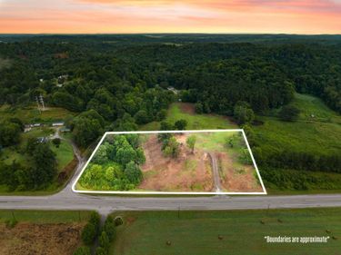 2656 A Kentucky 30 , East Bernstadt, KY 40729